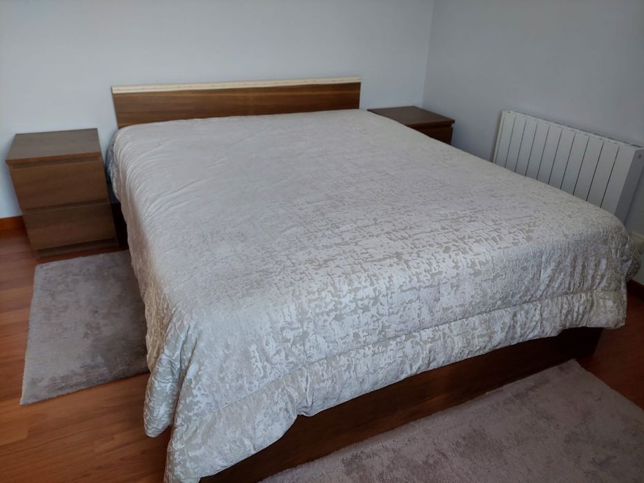 Tapetes de quarto e edredao