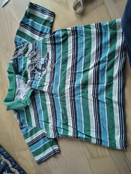 T-shirt chłopięcy z kołnierzykiem