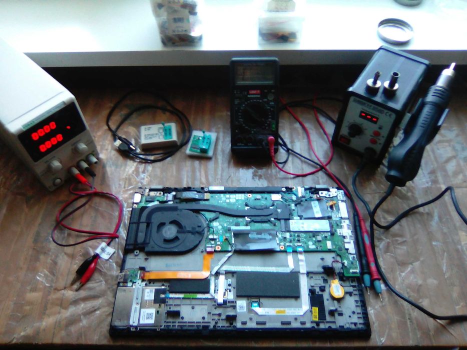 Naprawa komputerów, laptopów, tabletów, konsol. Diagnoza 0 zł.