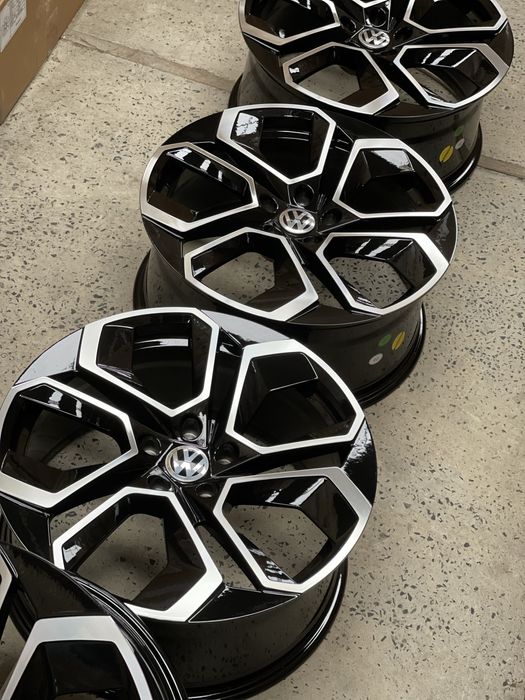 Диски Нові R17/5/112 Skoda Octavia A5 7 8 Superb Karoq VW Golf Tiguan