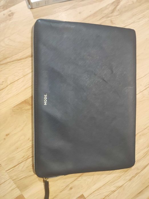 Etui dBramante do laptopa Apple MacBook Pro/Air 14-15" skóra