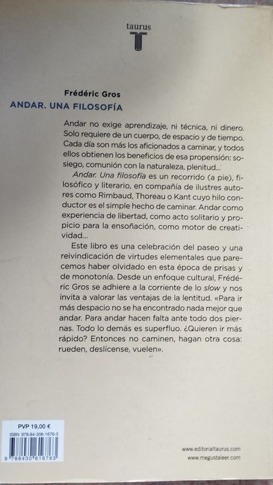 Andar, una filosofia. Edição espanhola da Taurus. Autor Frédéric Gros.