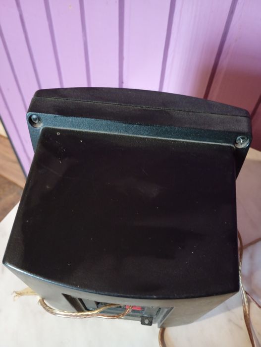 Kolumna JBL Control micro