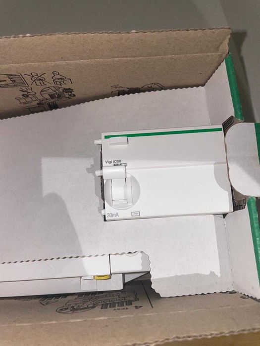 Schneider Acti9 Vigi iC60 – RCCB Add-on Block, 30 mA for Residual Current Protection64740138163203122