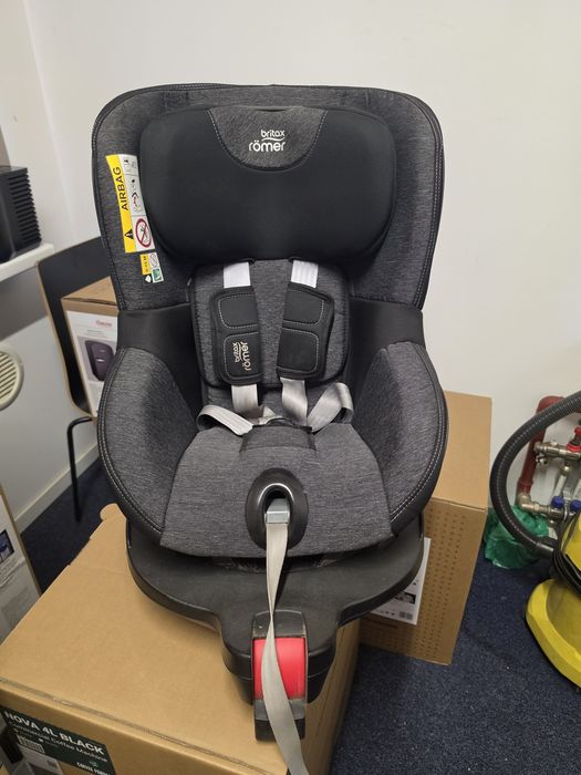 Fotelik samochodowy Britax Romer Dualfix M i-size