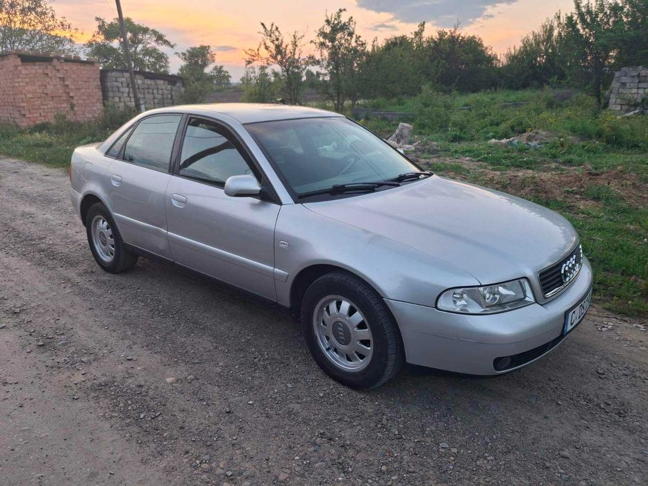 Audi A4 2002 рік
