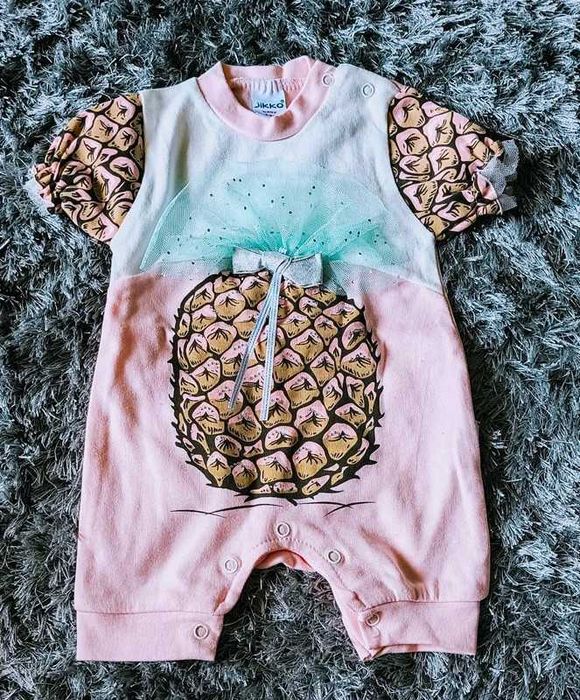 Rampers ananas rozmiar 0-3 msc NOWY