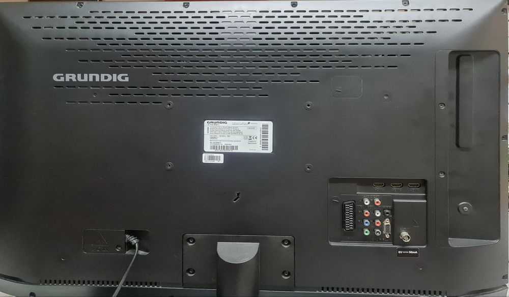 TV televisão 32" entrada computador