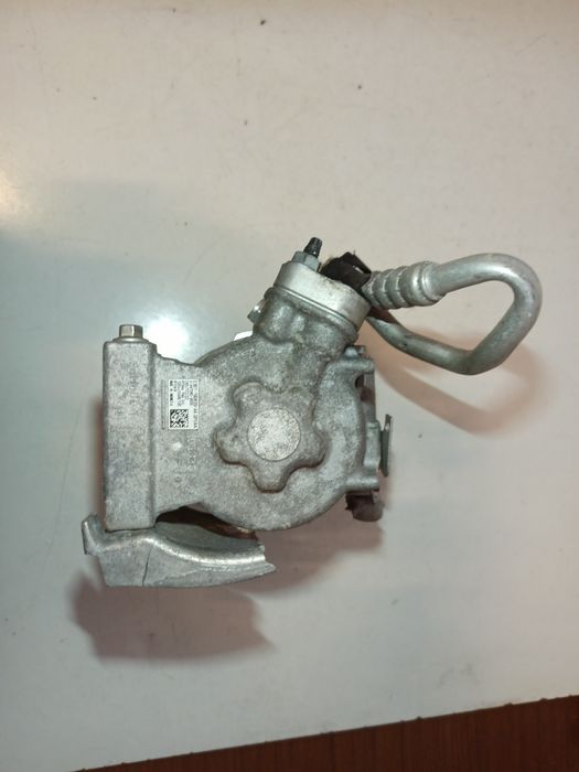 Compressor do Ar Condicionado - FORD TRANSIT COURIER B460 Caixa | 14 -