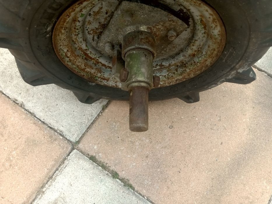 Rodas para moto enxada