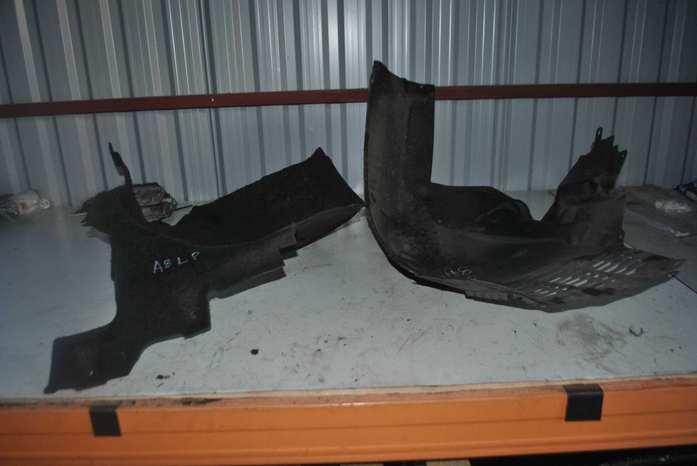 Nadkole prawe lewe Audi A8 D3