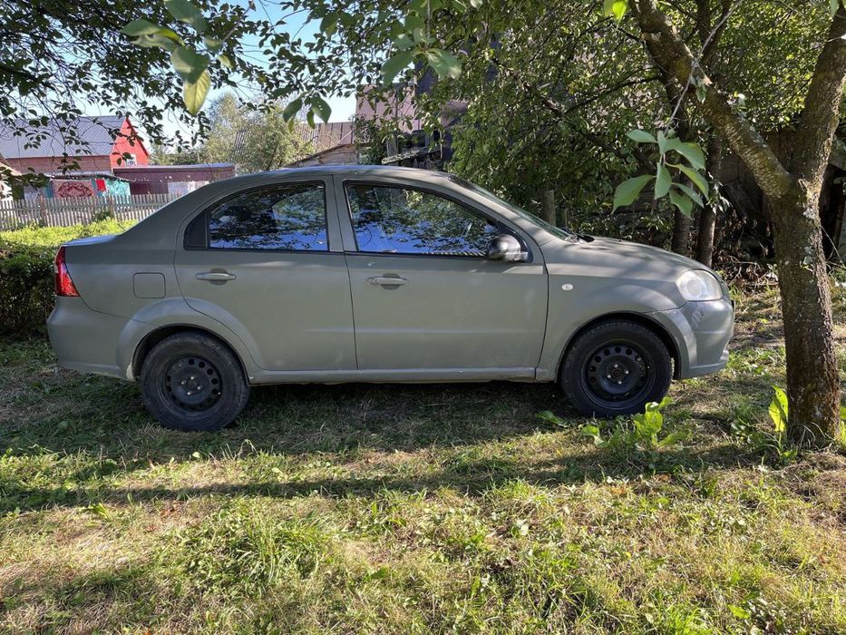 Мотор 1.5.Запчастини