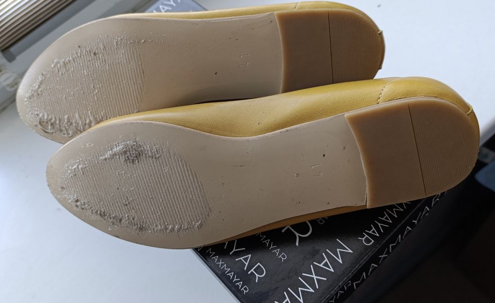 Жіночі шкіряні туфлі (балетки)