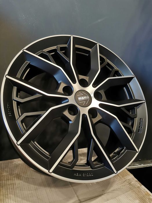 Легкосплавний диск MOMO Massimo R17 7,5J 5x112 ET40 DIA79,6 Matt Black Polished