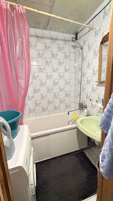 Продам квартиру р-н ПТУ