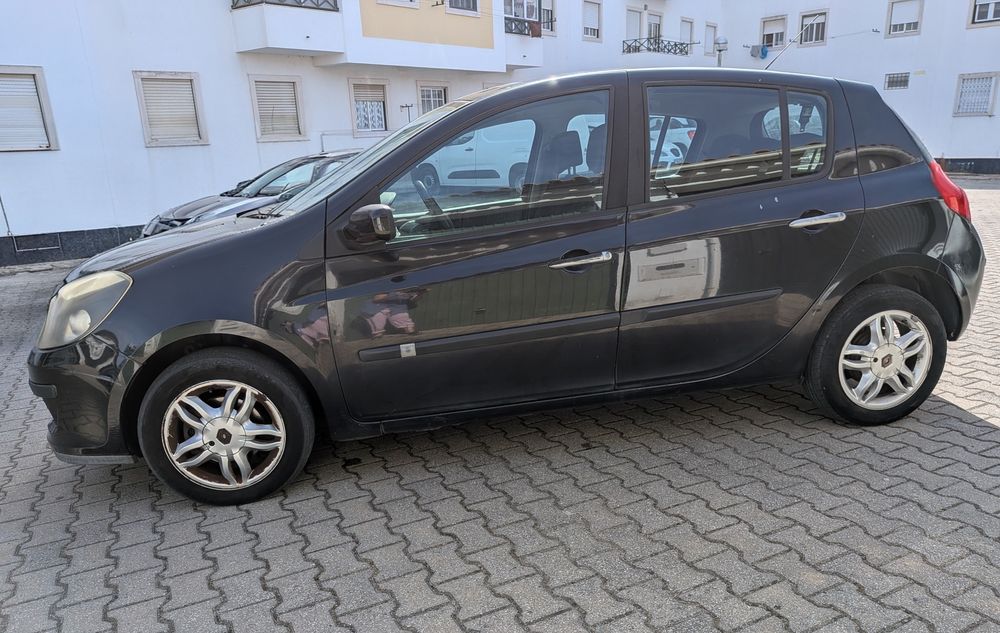 Renault Clio 1.5 Dci Confort 07
