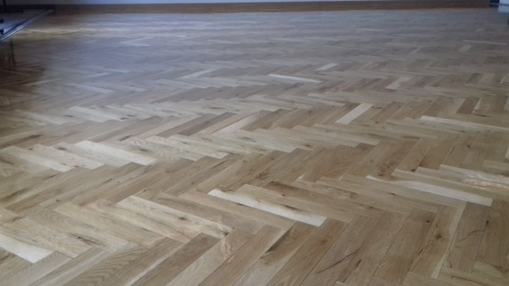 Cyklinowanie bezpyłowe parkietu,Renowacja deski podłogowej,.schodów