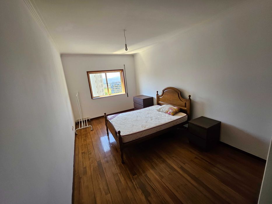 Arrenda-se Apartamento T2 São Vicente
