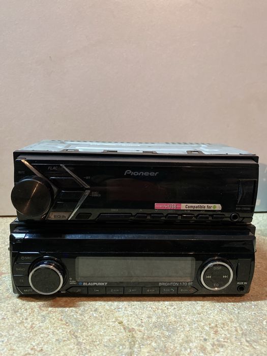 Radia samochodowe PIONEER i BLAUPUNKT