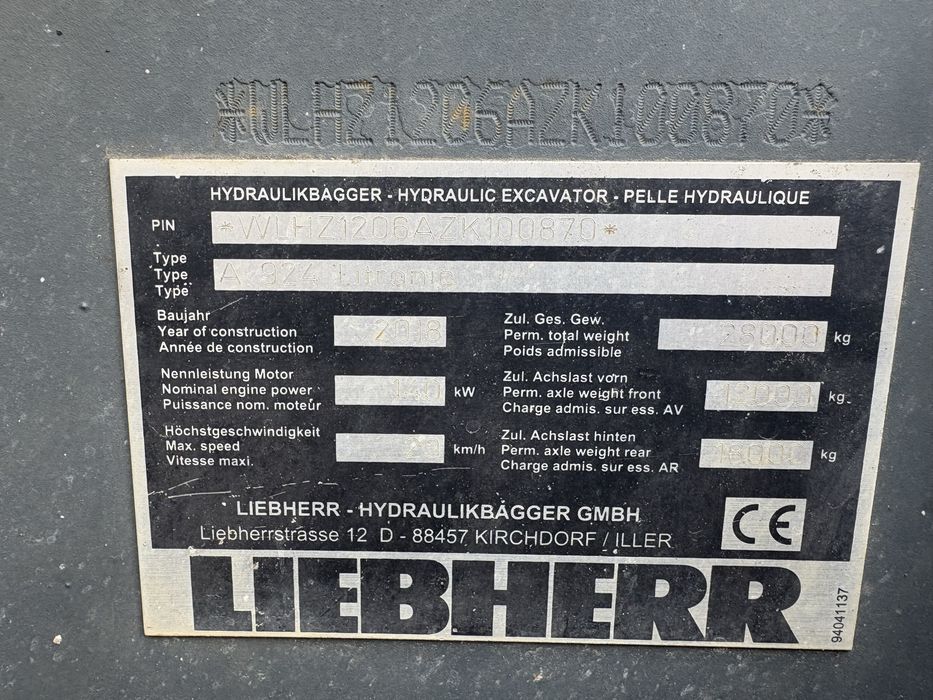 Liebherr 924 long front long reach ramie 14m