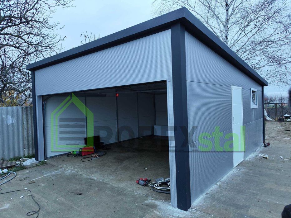 Garaż ocieplany garaż z płyt warstwowych garaż z bramą segmentową 5x6m