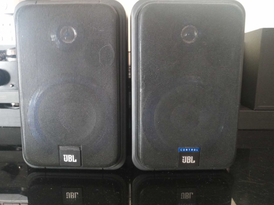 Colunas JBL CM52  ( 100 W )