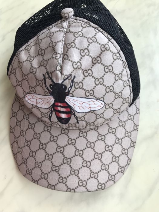 Beżowa czapeczka Gucci