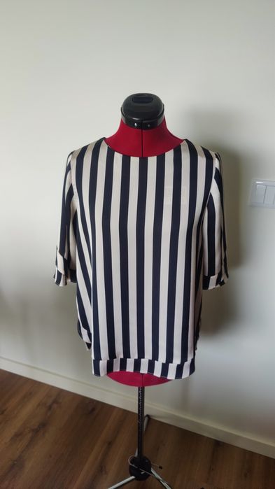 Blusa às Riscas  Preta e Rosa Clarinho