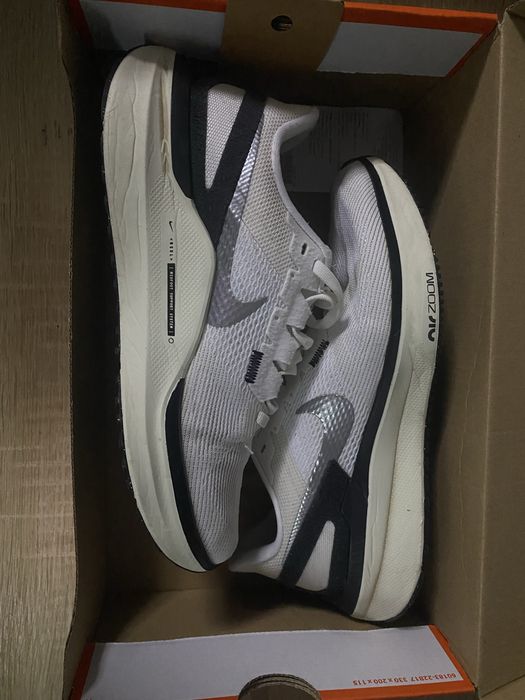 кросівки nike