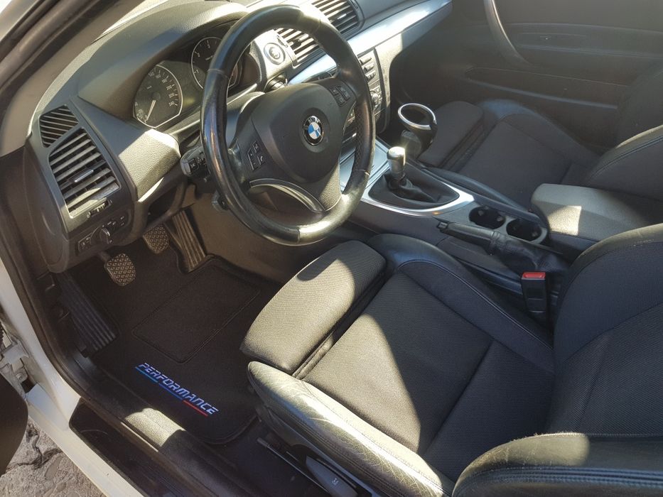 BMW e81 e87 118d Lift 143 konie Sportsize półskóra Hak