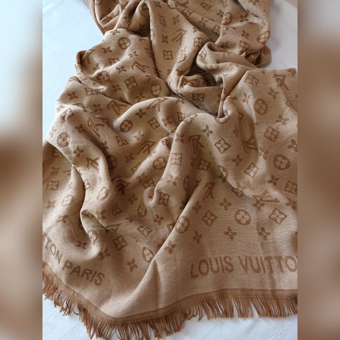 Cudny duży szal oversize Louis Vuitton