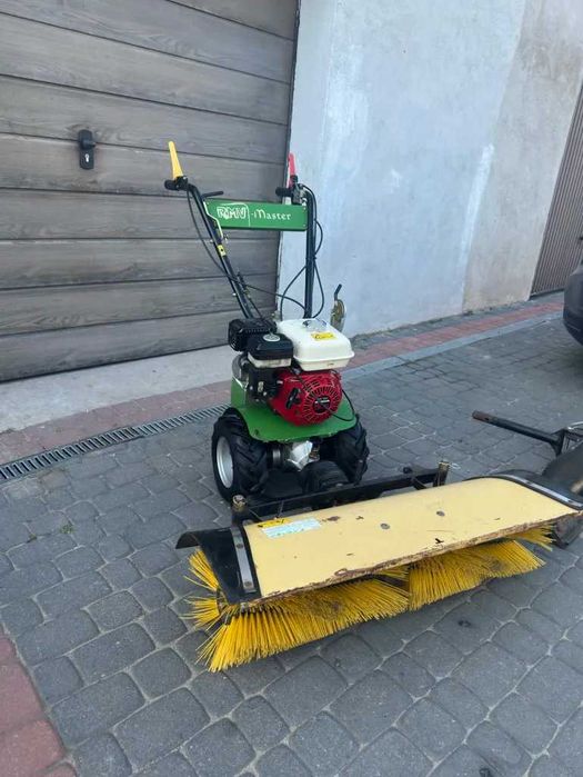 Profesjonalna zamiatarka spalinowa RMV Master Honda GX160 5.5 KM + pług Hako | Bieg wsteczny
