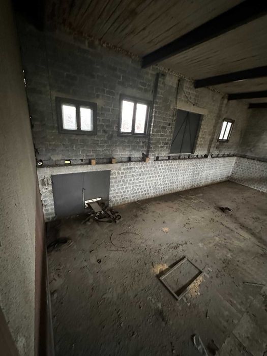 Продається цементно - фасовочний цех в смт. Солотвино