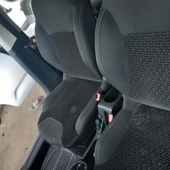 Conjunto bancos citroen c3 ano 2012