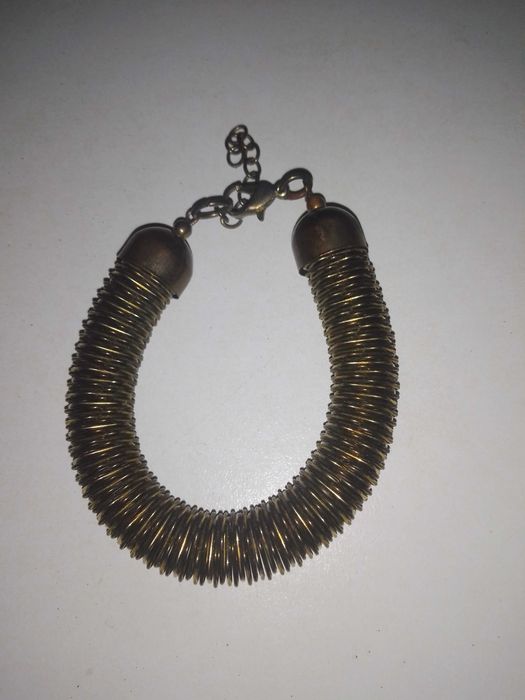 Pulseira em metal