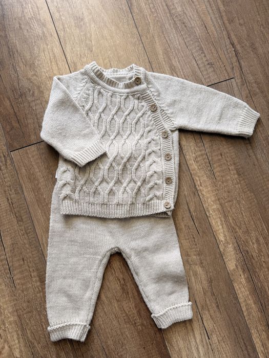 Костюмчик вʼязаний 3-6 міс та пінеточки