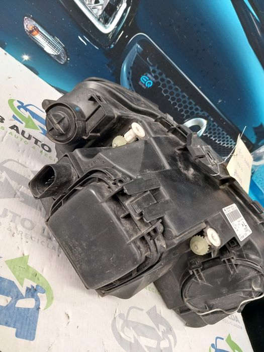 Ótica esquerda AUDI A3