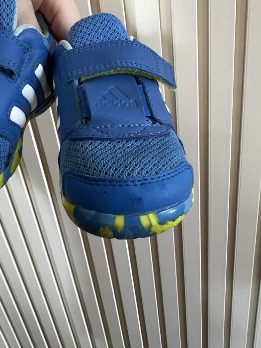 Літні кросівки adidas 24 розмір 13.5 см