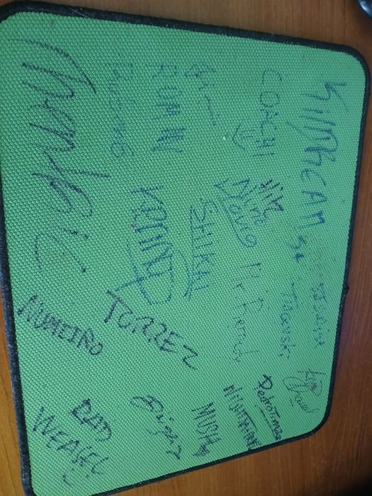 Vendo Tapete de RATO com assinatura de KENNYS e de youtubers conhecido