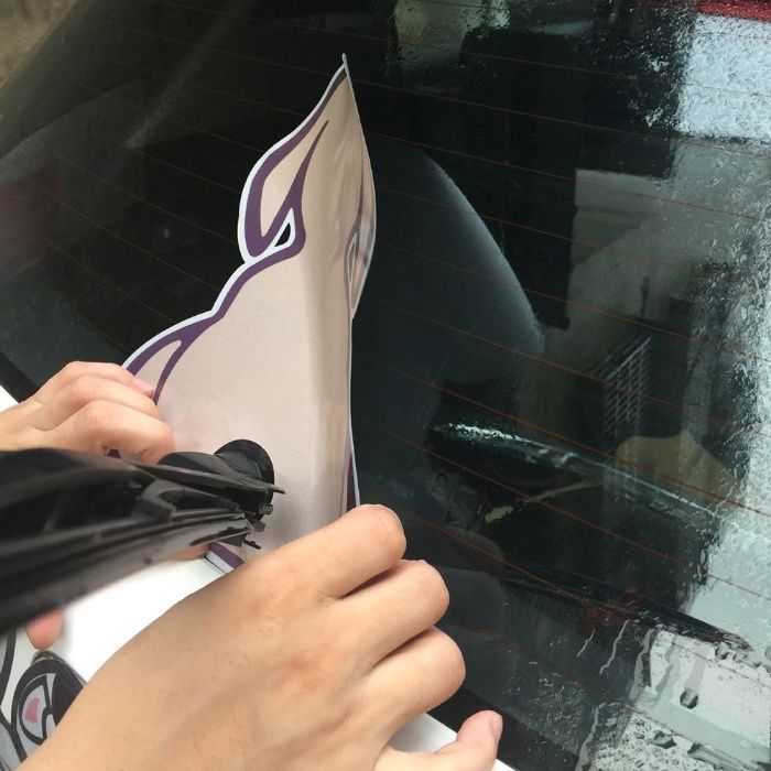 autocolante para vidro traseiro - cao ou gato