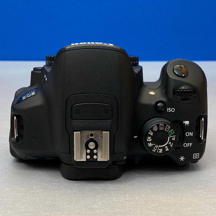 Canon EOS 700D (Corpo) - 18MP