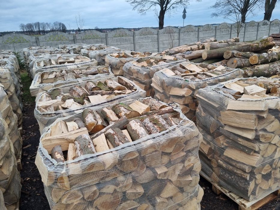 Drewno kominkowe BUK opałowe sezonowane opał drzewo buczyna liściaste