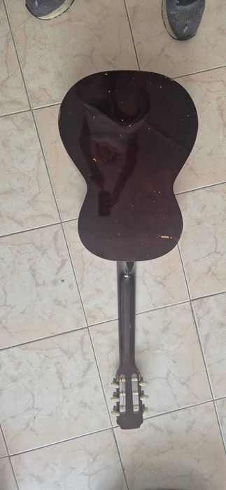 Guitarra clássica 3/4 usada em bom estado