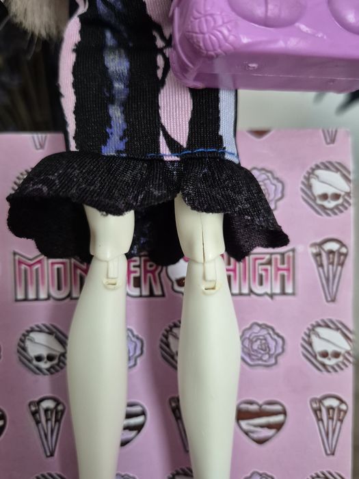 Кетрін Де Мяу Монстер хай