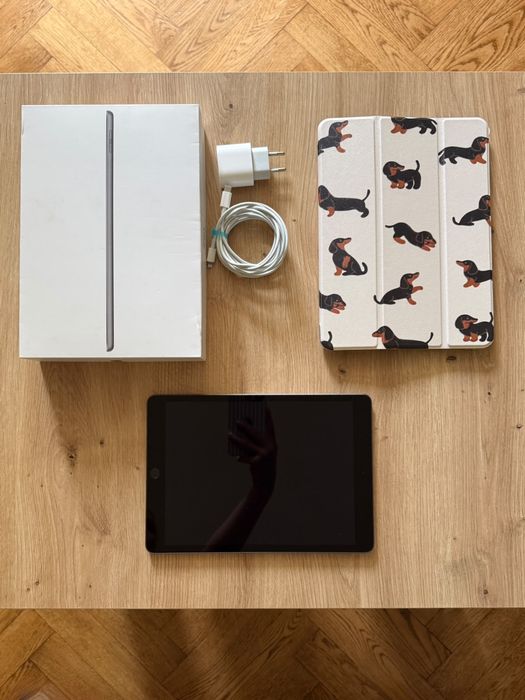 iPad (9th Generation) 64GB
