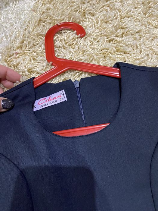 Продам сарафан для школи