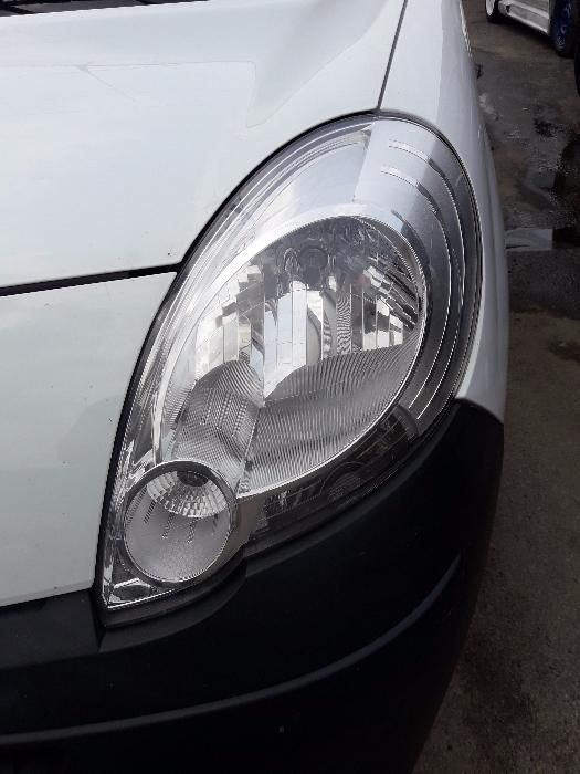 Бампер передний Renault Kangoo Рено Кенго 03-08
