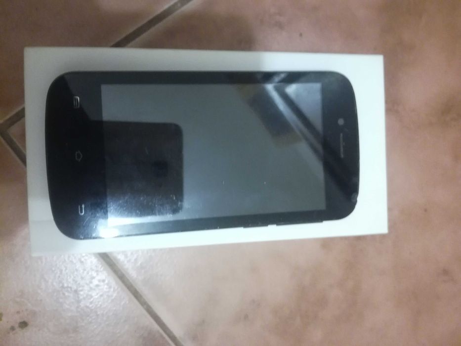 Продаж мобільних телефонів робочих і деякі на запчастини