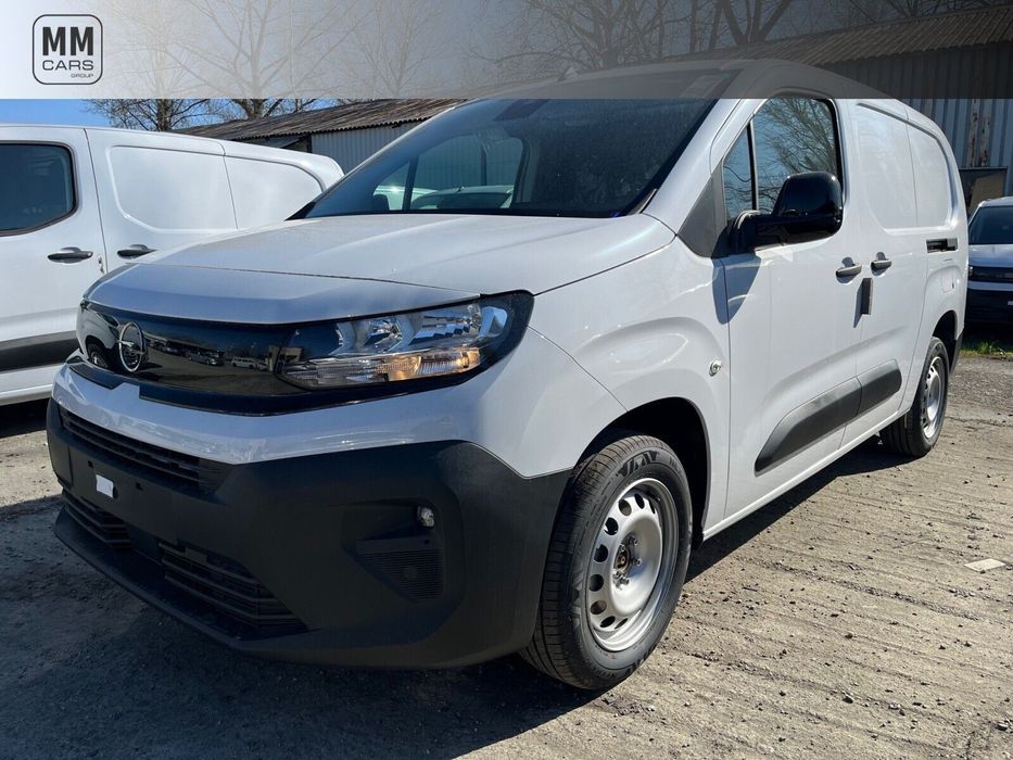 Opel Combo Cargo Furgon XL 1.5 T.Diesel 130KM MT6  Furgon XL 1.5 T.Diesel 130KM MT6 3-miejscowy