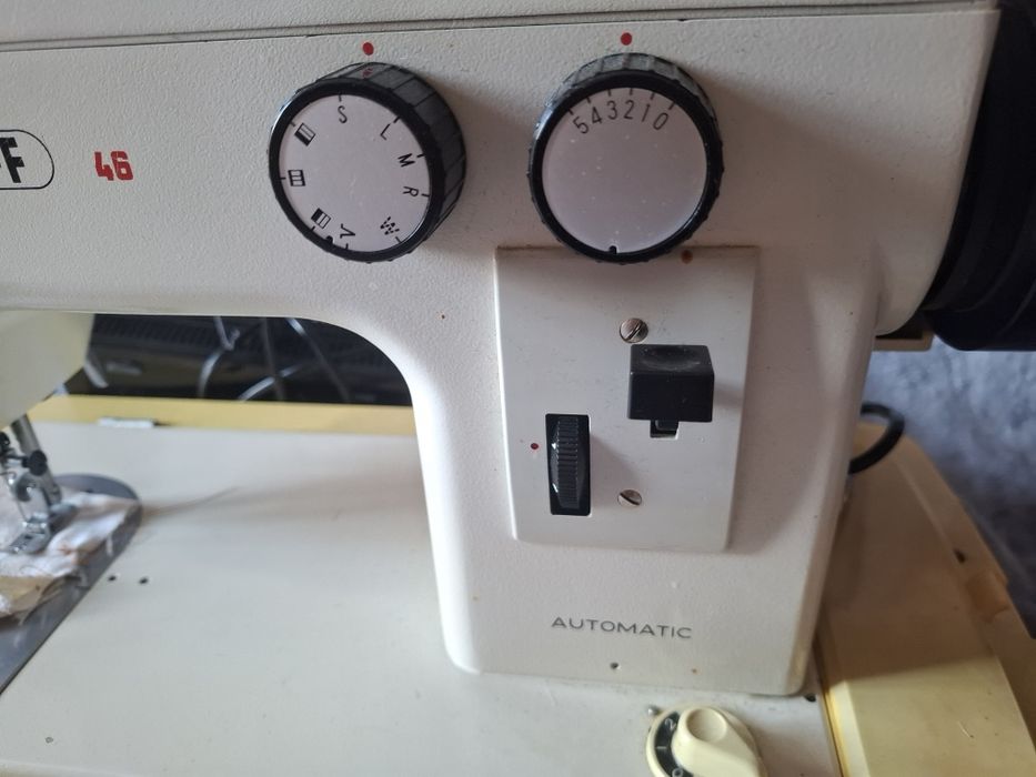 Швейна машина Pfaff 46 Automatic (Німеччина) + футляр